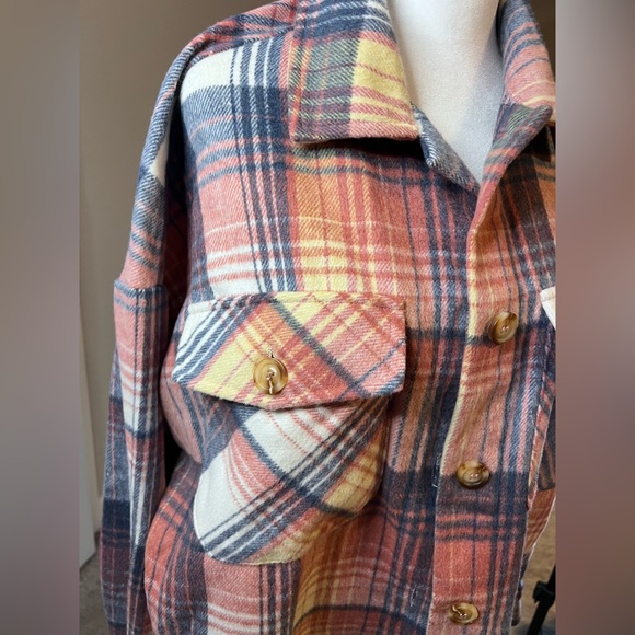 NWOT Timing Oversized Wool Blend Plaid Flannel Shacket, Size Small - Picture 2 of 7